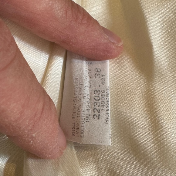 Jessica McClintock Wedding dress size 6 - Picture 9 of 10